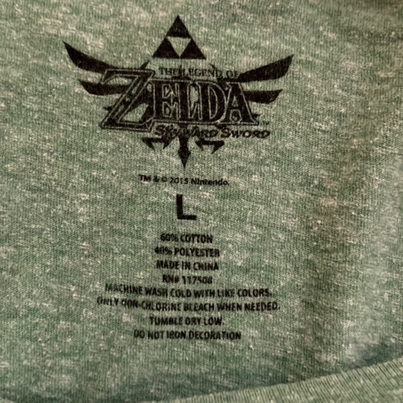 NINTENDO Men’s Legend of Zelda Skyward Sword graphic tee L - Picture 4 of 4